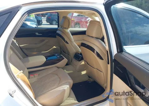 2015 Audi A8 L 4.0T z USA, uszkodzony, nr VIN WAU32AFD1FN030995